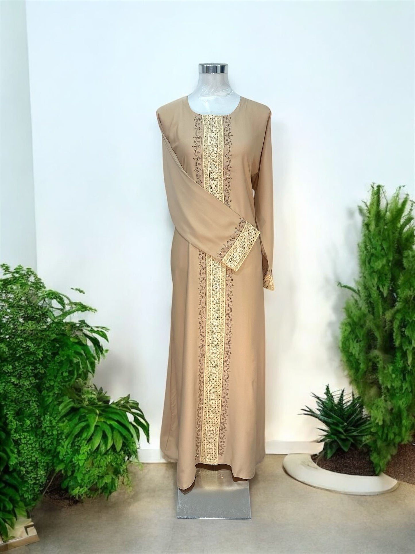 Nisa - Abaya