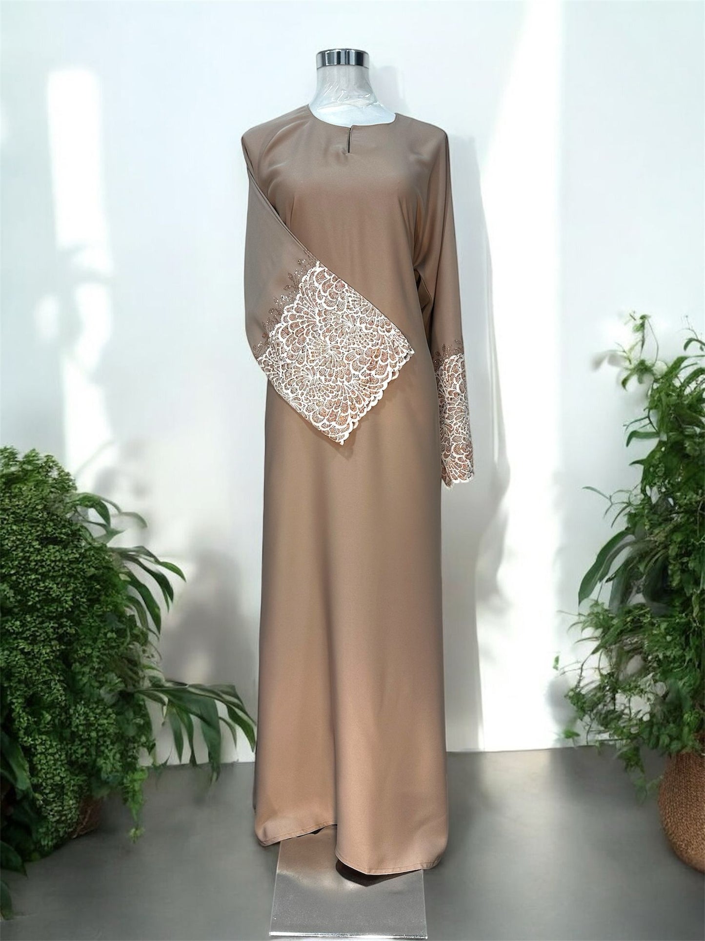 Nisa - Abaya
